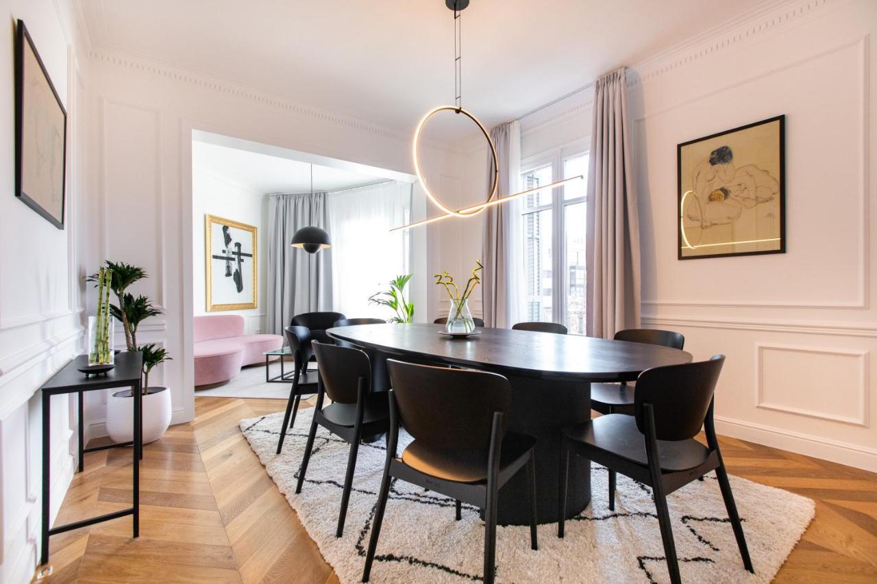 Majestic 4Br/4Bath Apartment In Sagrada Familia Area Barcelona Buitenkant foto