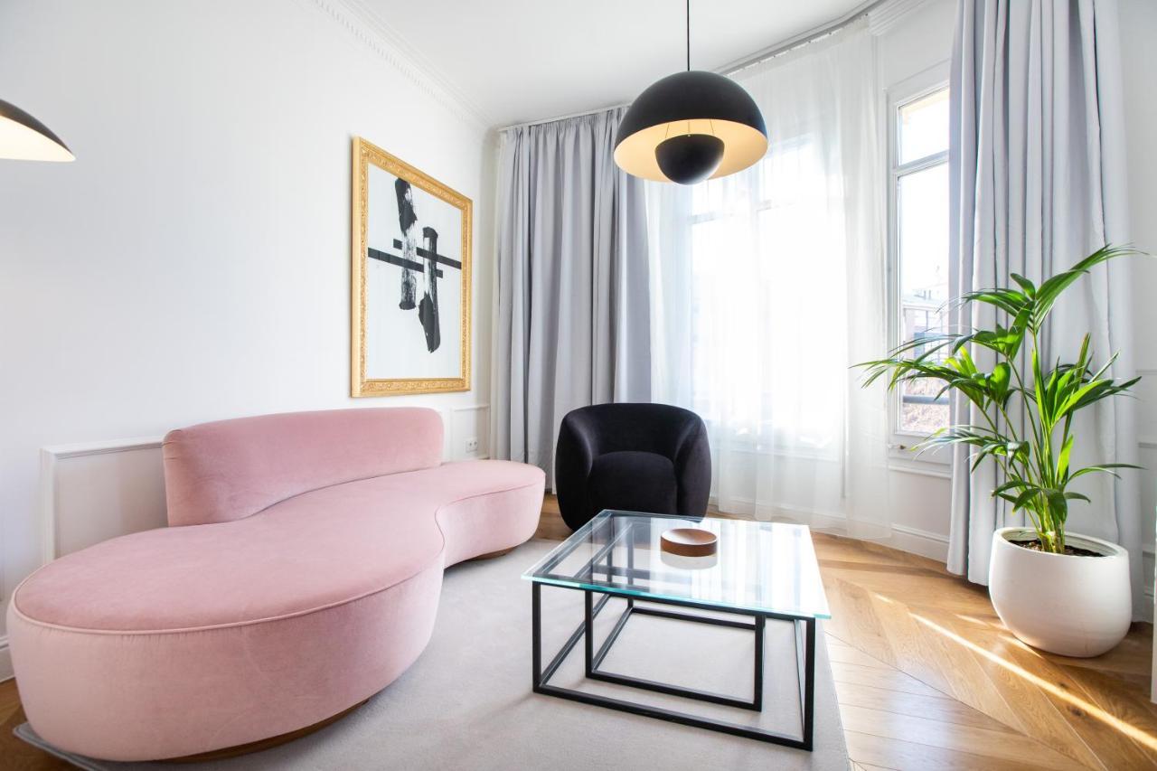 Majestic 4Br/4Bath Apartment In Sagrada Familia Area Barcelona Buitenkant foto