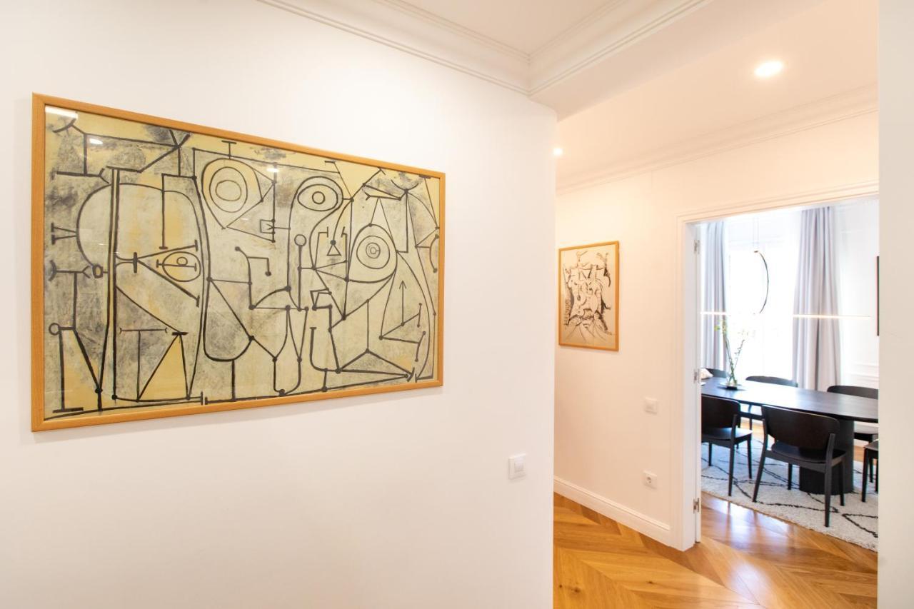 Majestic 4Br/4Bath Apartment In Sagrada Familia Area Barcelona Buitenkant foto