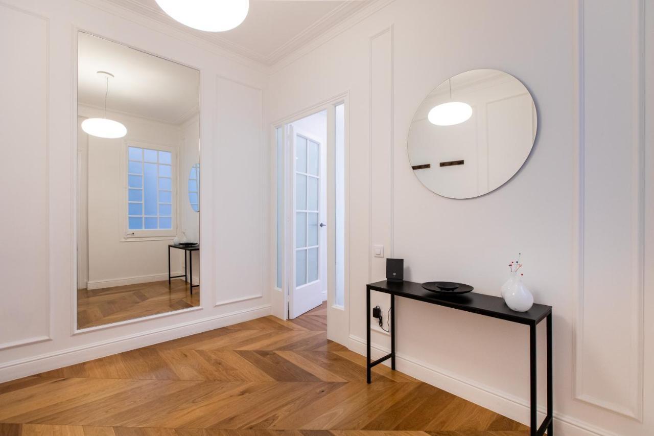 Majestic 4Br/4Bath Apartment In Sagrada Familia Area Barcelona Buitenkant foto