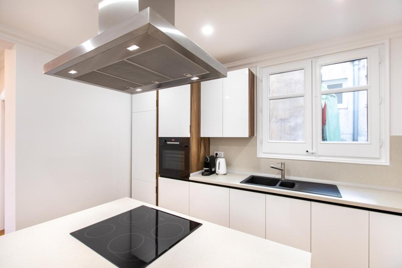 Majestic 4Br/4Bath Apartment In Sagrada Familia Area Barcelona Buitenkant foto