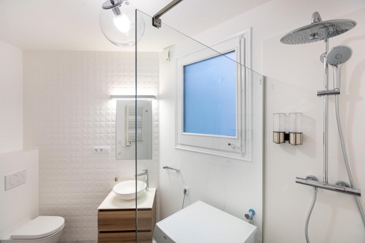 Majestic 4Br/4Bath Apartment In Sagrada Familia Area Barcelona Buitenkant foto