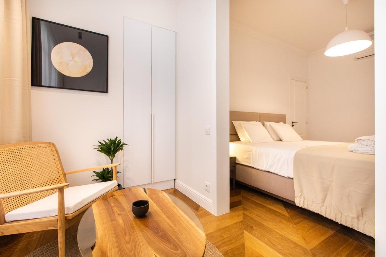 Majestic 4Br/4Bath Apartment In Sagrada Familia Area Barcelona Buitenkant foto